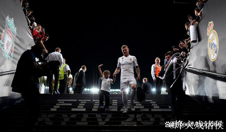 体育报:皇马否认有意基米希 不想被人做抬价筹码 体育报:皇马否认有意基米希 不想被人做抬价筹码